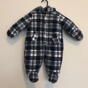 Baby snow suit, barely worn